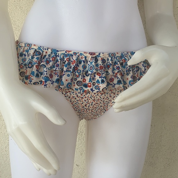 Marc Jacobs Floral Ruffle bikini - Picture 6 of 6